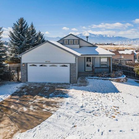 Cozy 4Br House With Peak Views In Colorado Springs Villa Exterior photo