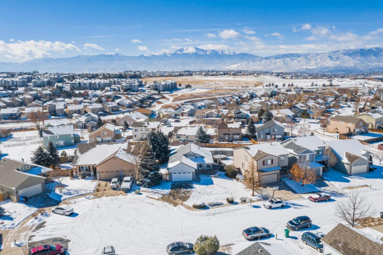 Cozy 4Br House With Peak Views In Colorado Springs Villa Exterior photo