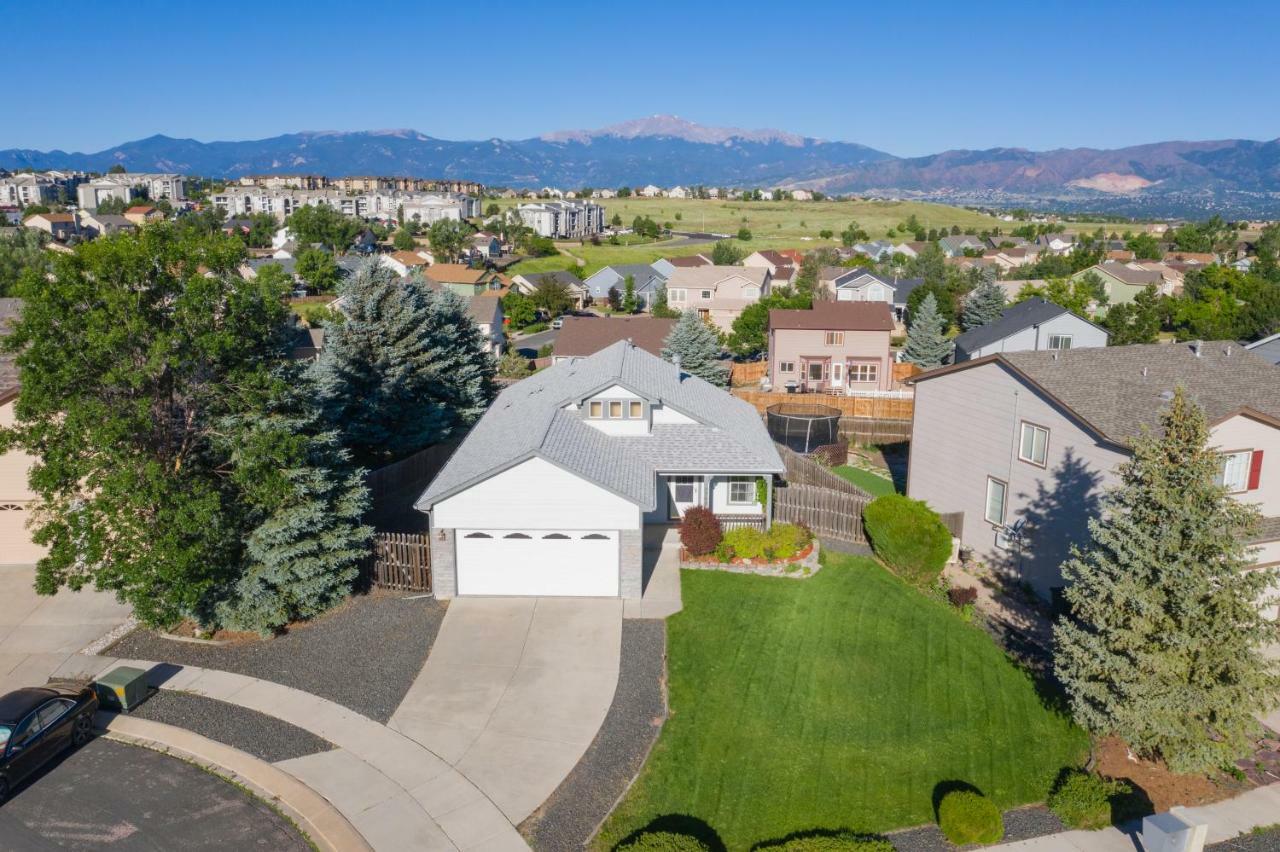 Cozy 4Br House With Peak Views In Colorado Springs Villa Exterior photo